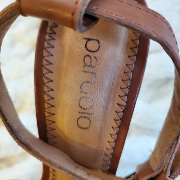 NWOT Stunning Handcrafted Beaded Heels - Picture 4 of 5